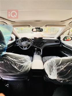 تۆیۆتا کامری